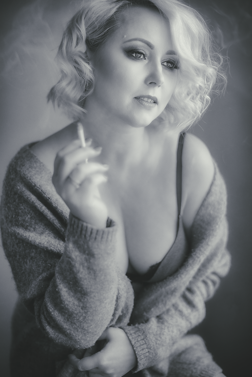 kobieca sesja plenerowa